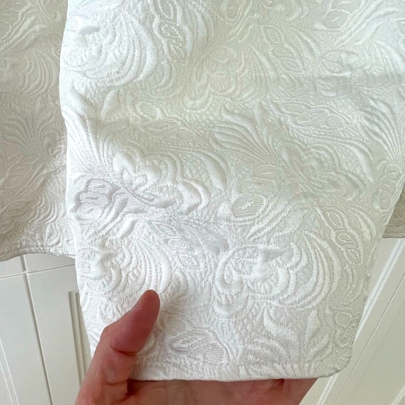 White extreme over sized baby doll dress - Picture 6 of 8